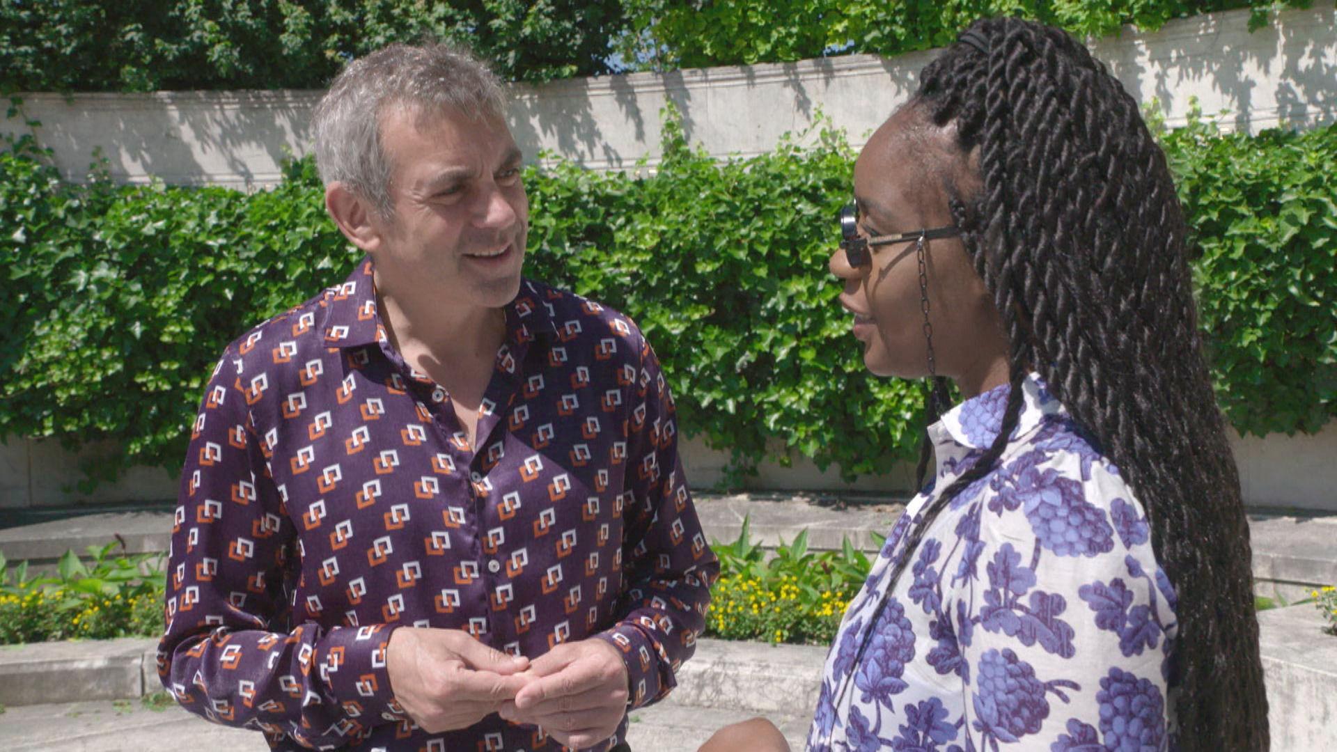 Bloggerin ChristlClear erklärt Wladimir ihr Verständnis von Heimat und ihre Liebe zu Wien