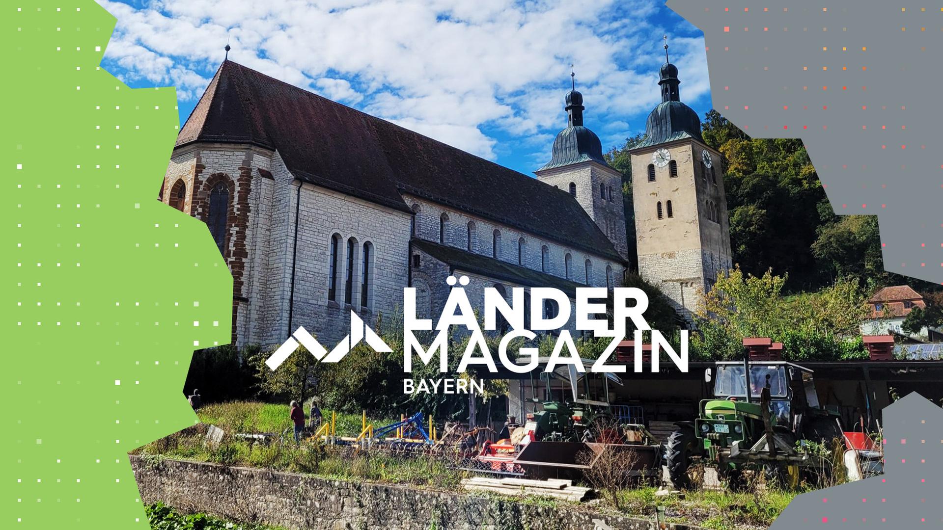 Kirche von außen vor blauem Himmel
