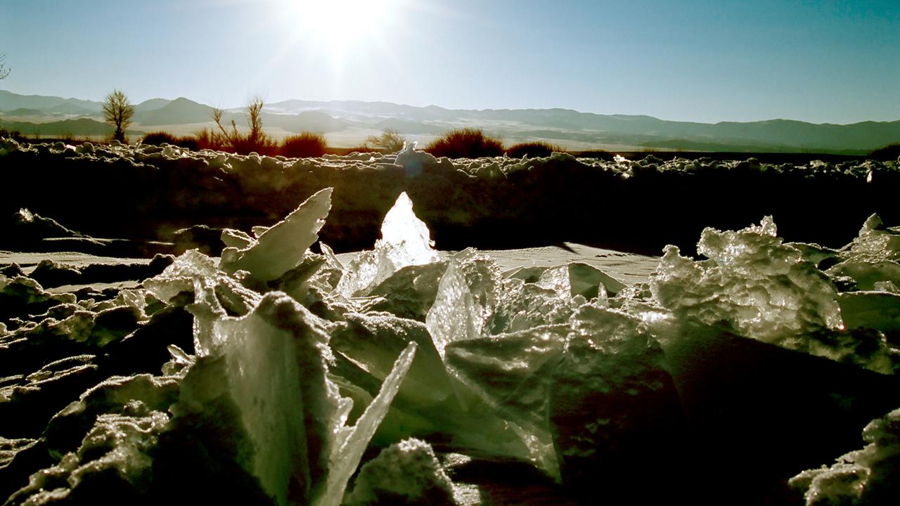 Minus 40 Grad am Fluss.