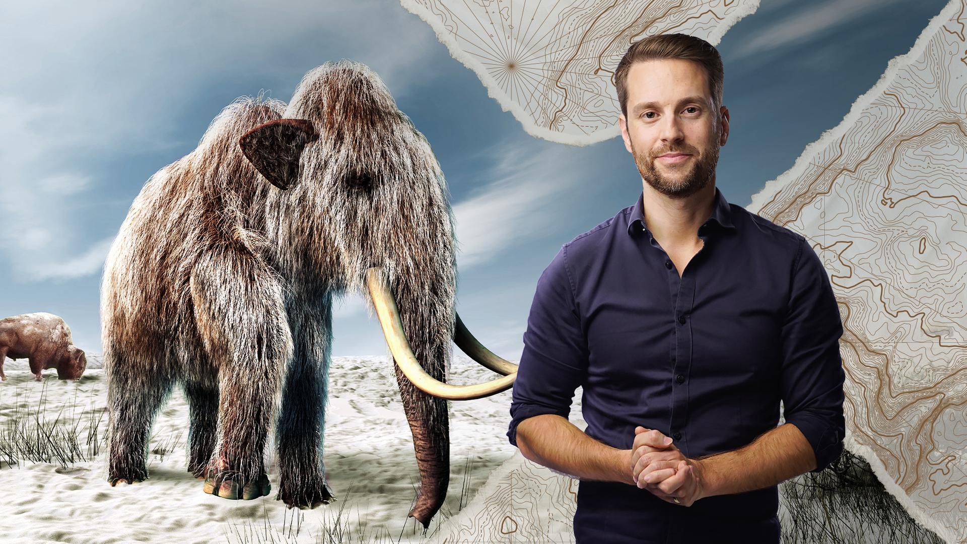 Mirko Drotschmann neben Mammut