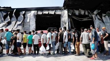 Flüchtlinge nach dem Brand von Moria