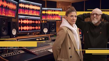 Moderatorin Katty Salié im Bild mit Rapper Thomas D