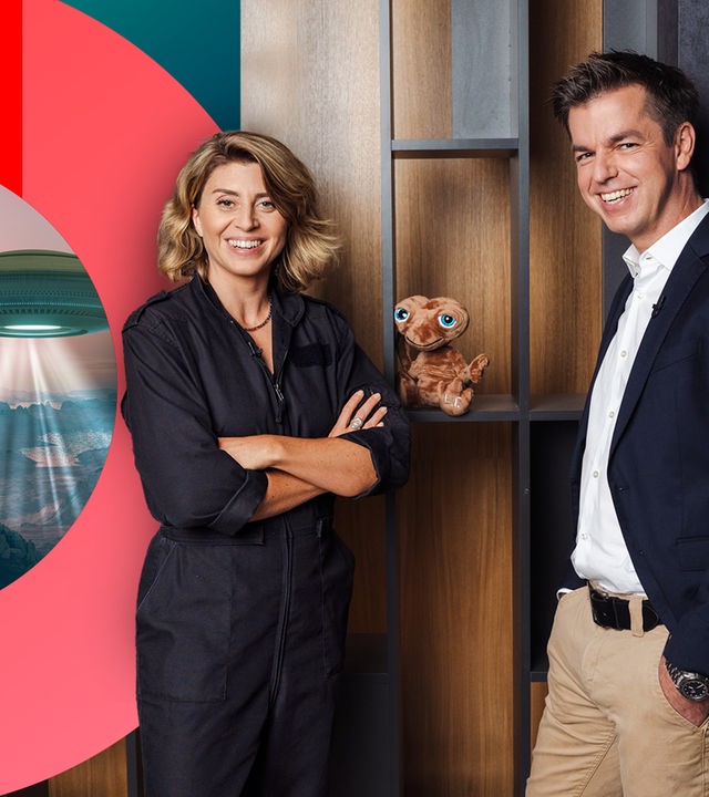 Thumb nano talk: Aliens