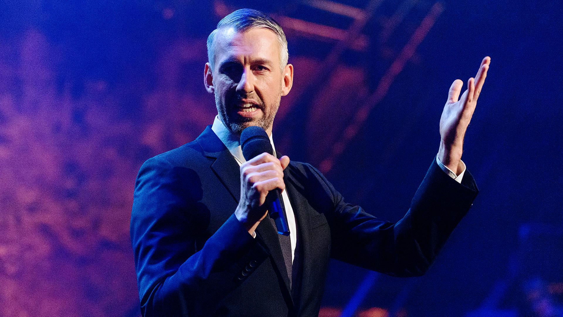 Das Bild zeigt Sebastian Pufpaff