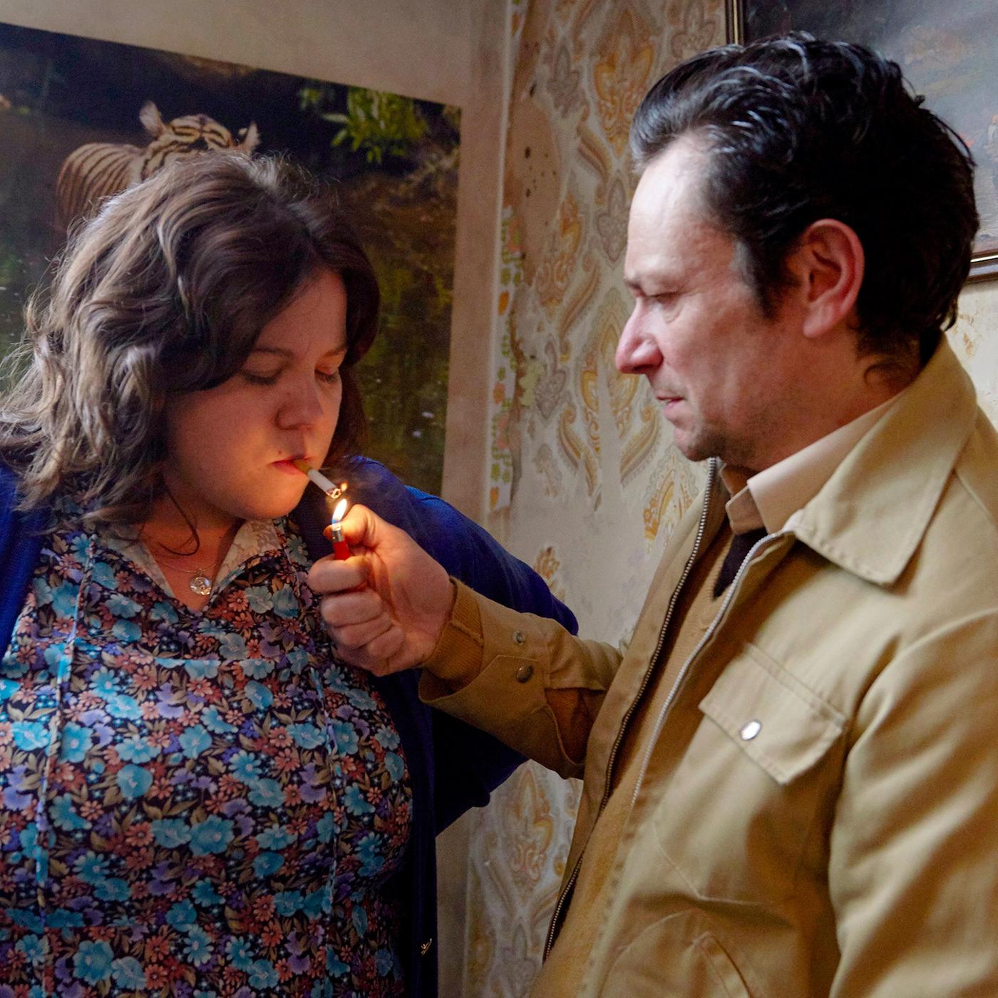 Liz (Ella Smith) und Ray (Justin Salinger) haben so viel mit sich selbst zu tun, dass kaum mehr Aufmerksamkeit für die Söhne bleibt