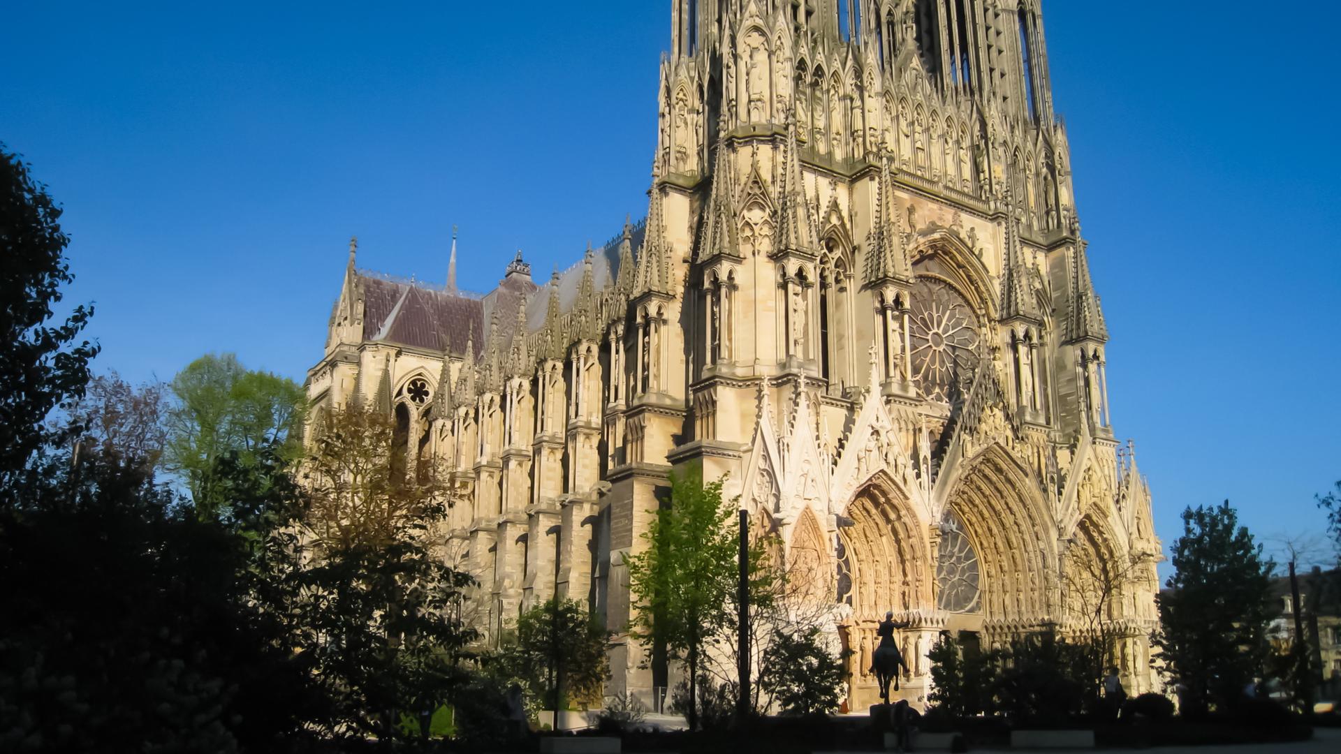 Totale der Kathedrale von Reims, Frankreich.
