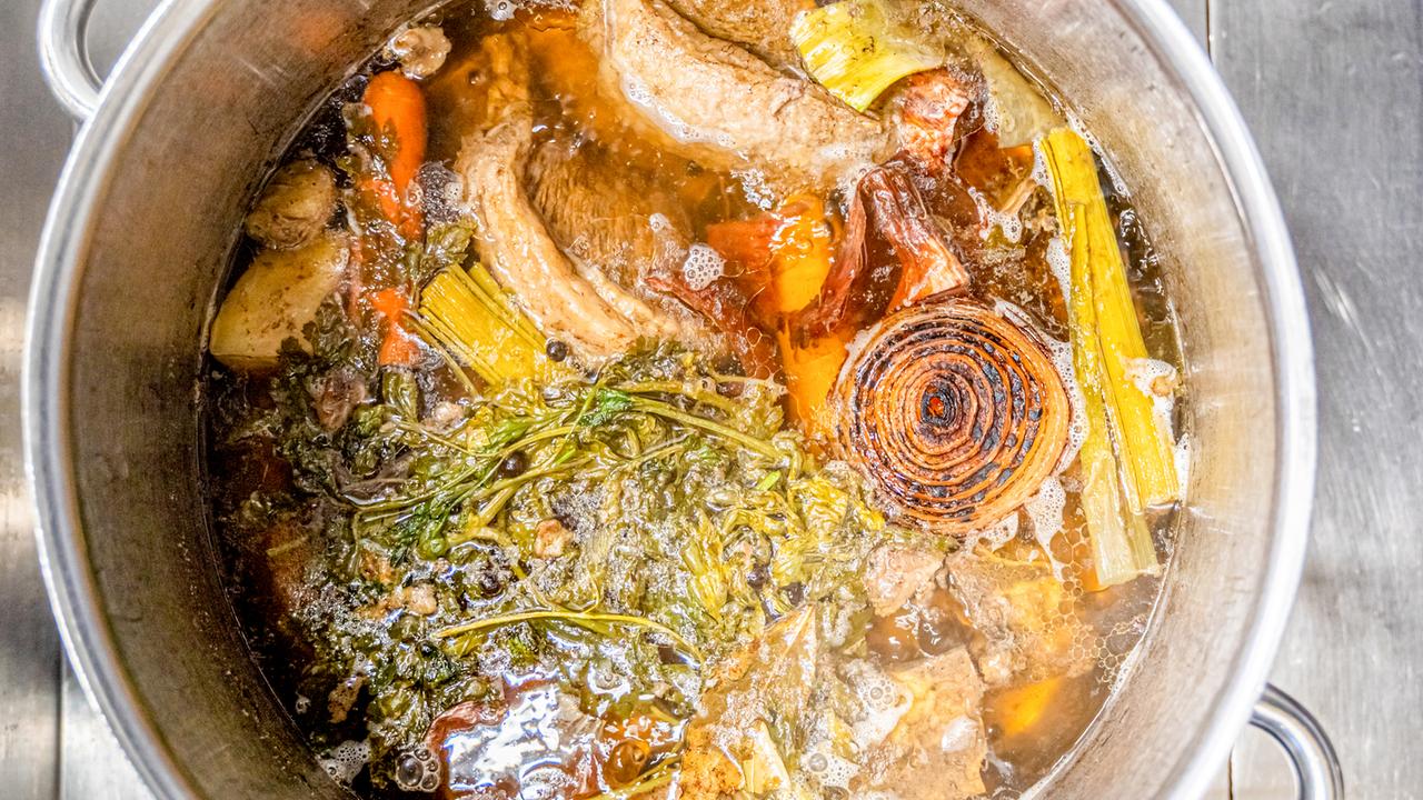  Ein Blick in den Altwiener Suppentopf. 