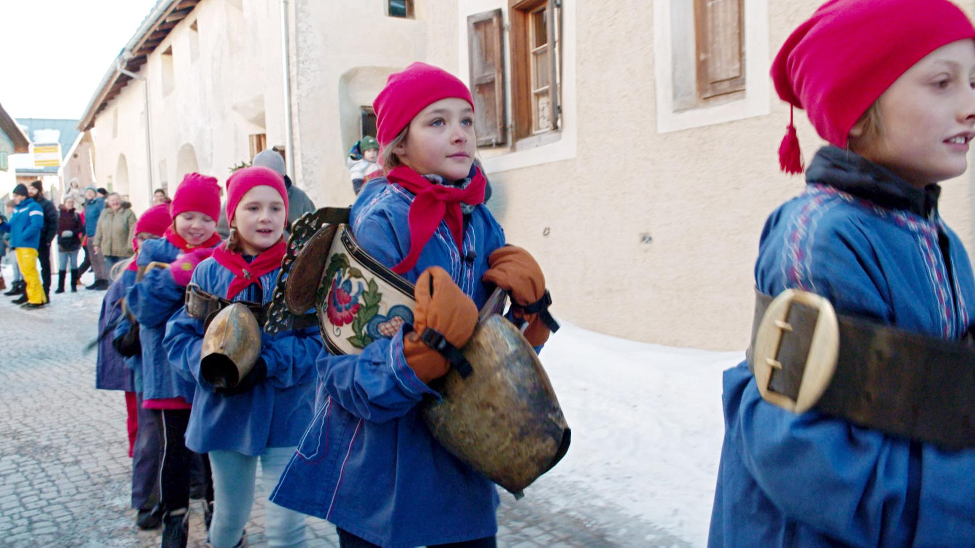 Schweizer Alpen_Marietta am Umzug