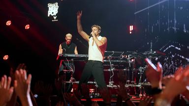 Die zwei Brüder Lucas und Felix begeisterten bei ihrem Konzert im Festspielhaus beim SWR3 New Pop Festival 2025.