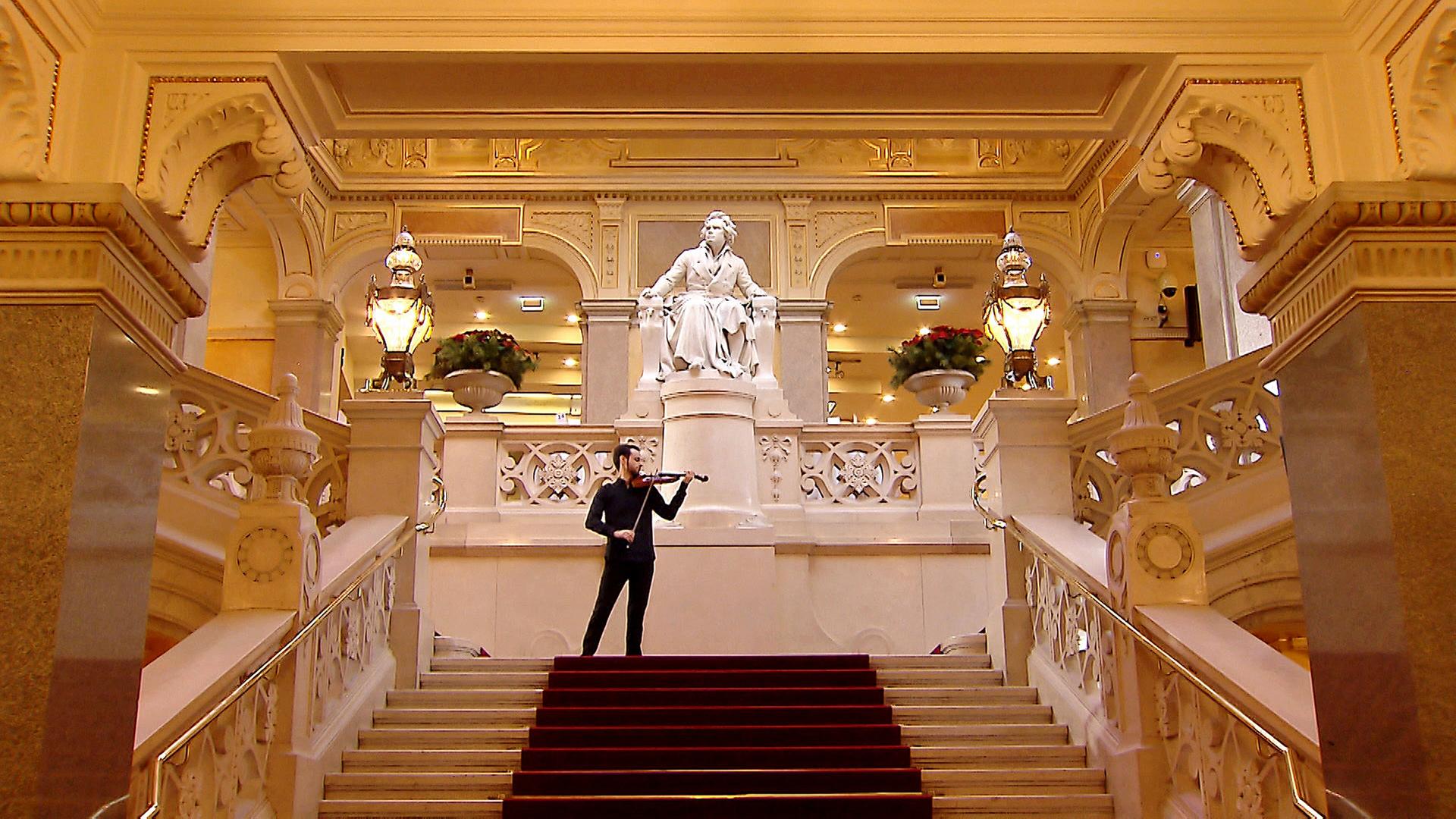 Prachtvoller Stiegenaufgang im Grazer Kongresszentrum