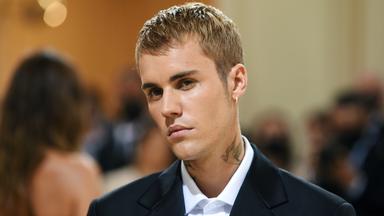 Portraitaufnahme von Justin Bieber, bei der Benefizgala des Costume Institute des Metropolitan Museum of Art in New York. 