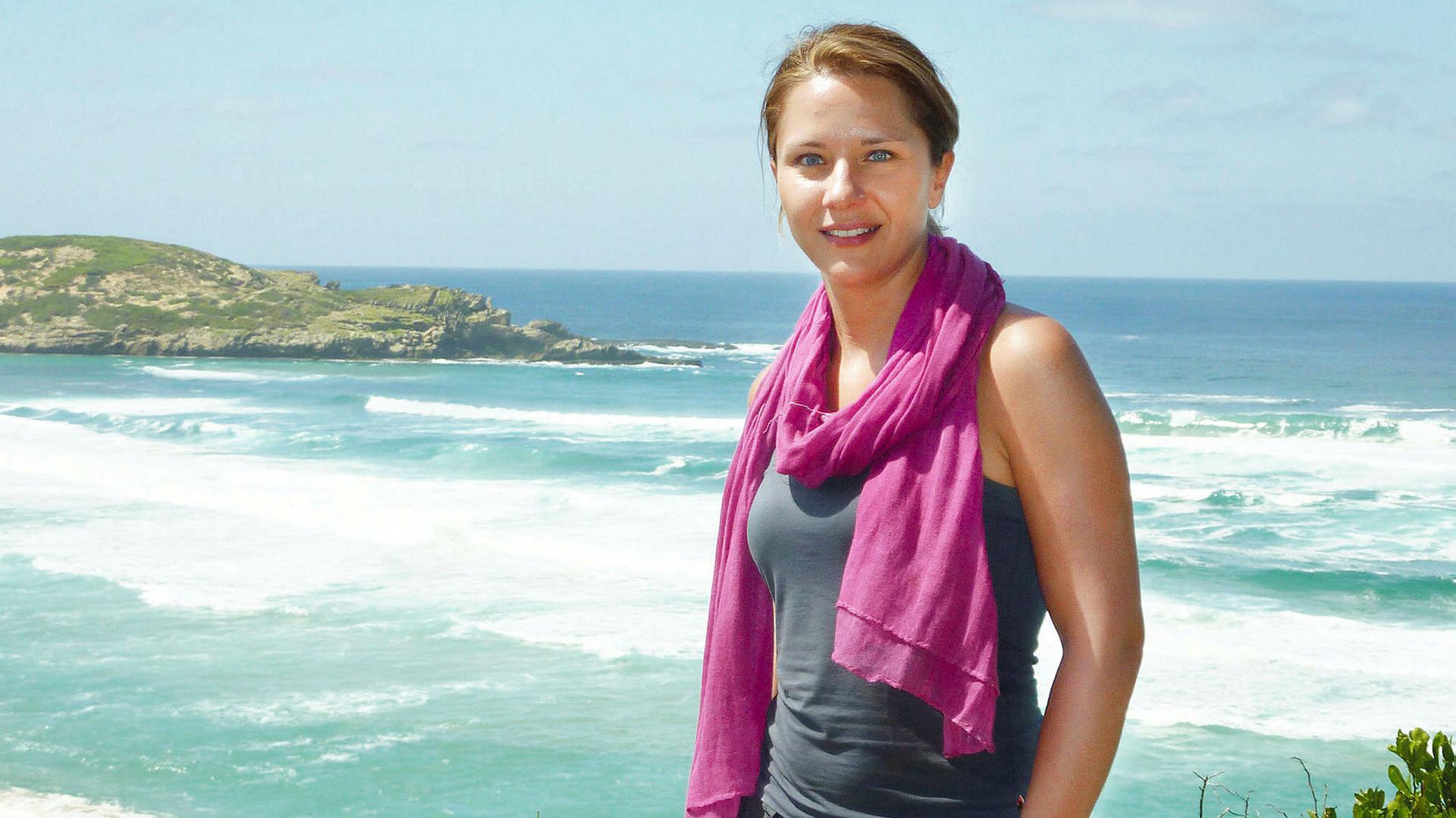 Moderatorin Wasiliki Goutziomitros unterwegs an der Garden Route