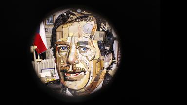 Portät von Vaclav Havel: 3D-Kunstwerk aus 1000 Objekten 