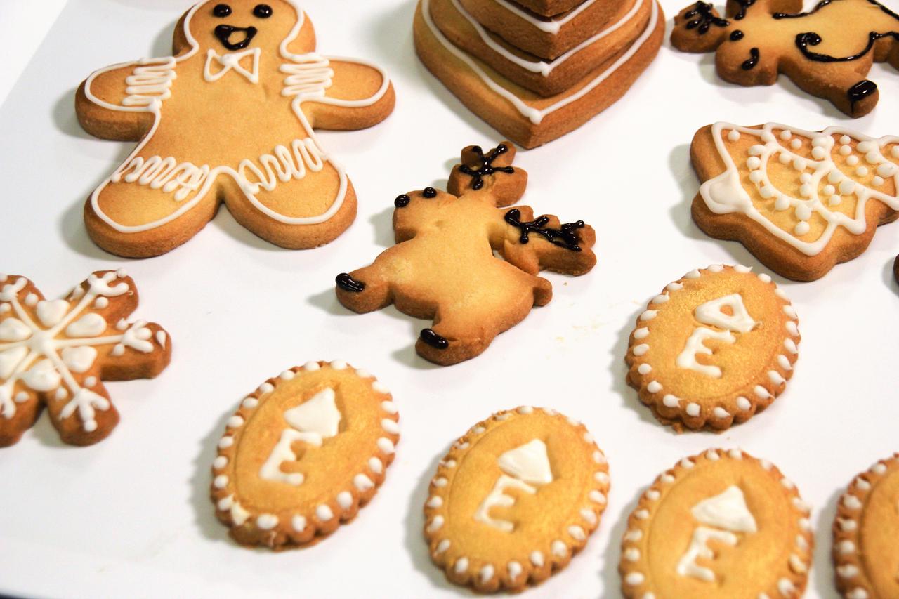 Weihnachtsbäckerei und Sissitaler, Venzone, Friaul