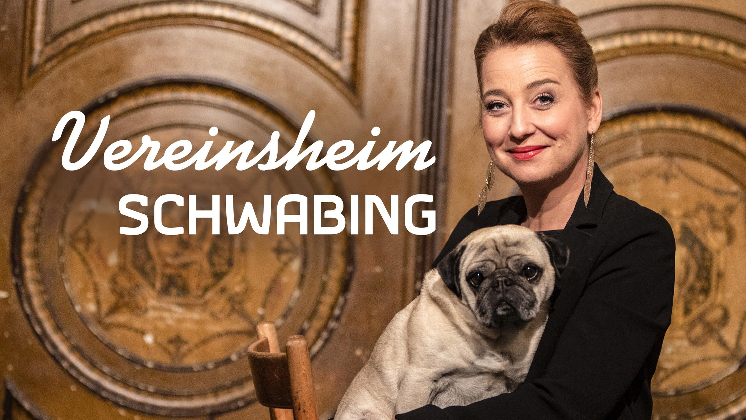 Mops Bruno und Constanze Lindner.