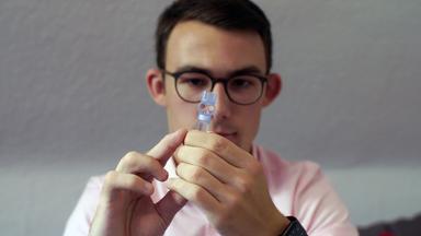 Medizin nach Maß - Mann nah