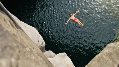 Sprung in die Maggia