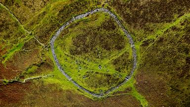 Prähistorische Funstätte Grimspound aus der späten Bronzezeit in Dartmoor