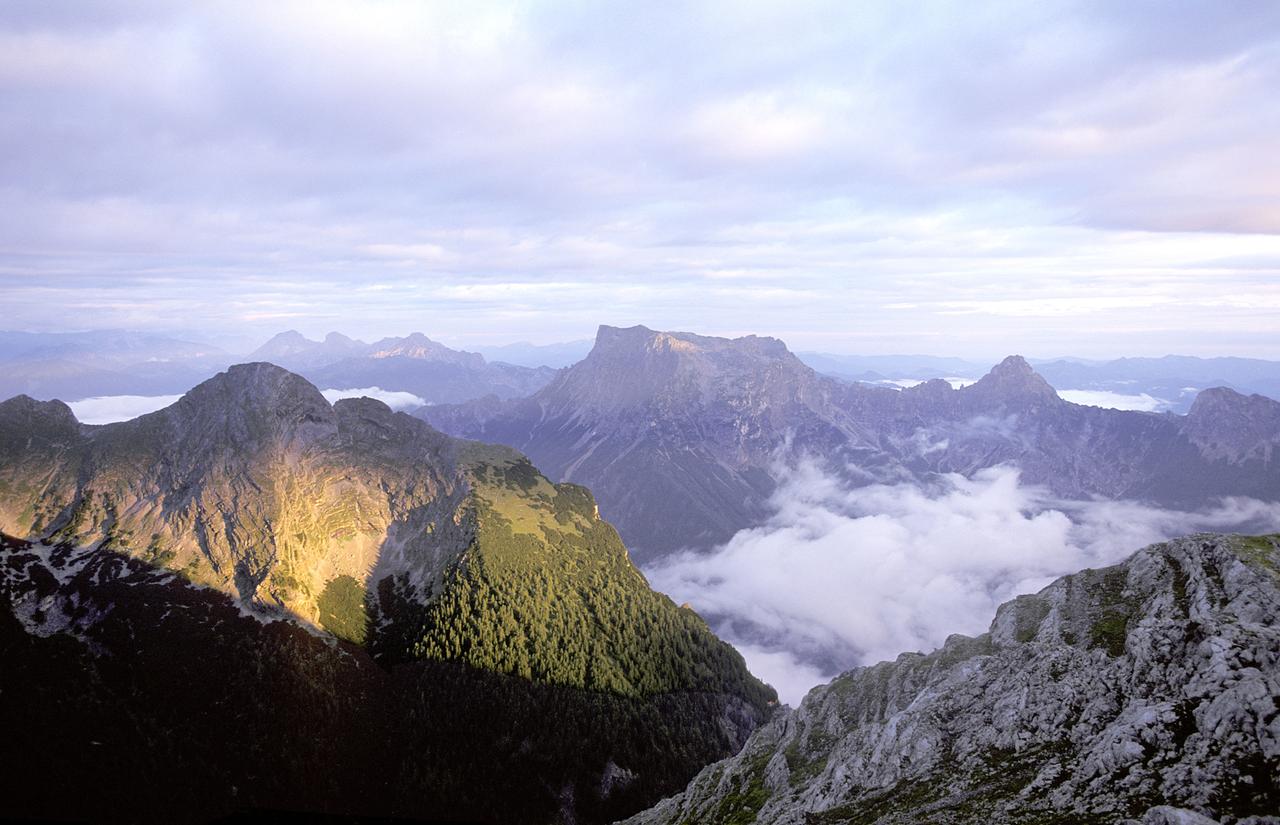 Planspitze, Buchstein, Hallermauern