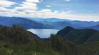 Blick von Spalavera auf den Lago Maggiore.